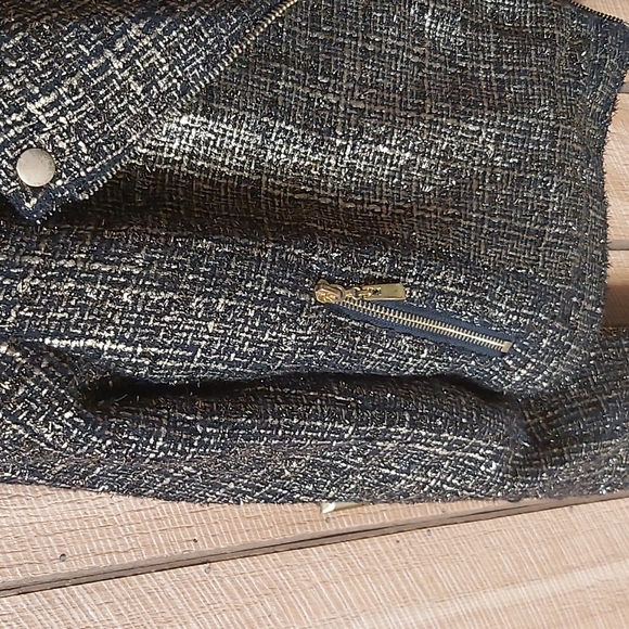 Jacket - Picture 4 of 5